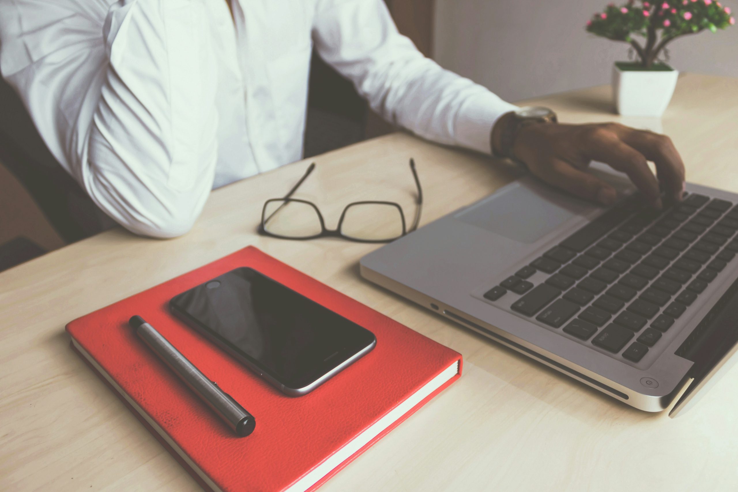 rupixen-HhNe16wgVFg-unsplash